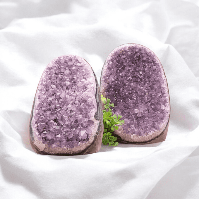 GÉODE AMÉTHYSTE BORD POLI URUGUAY A 